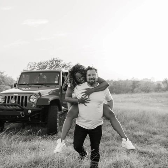 Meet your Posher, Kristy - Picture 1 of 1